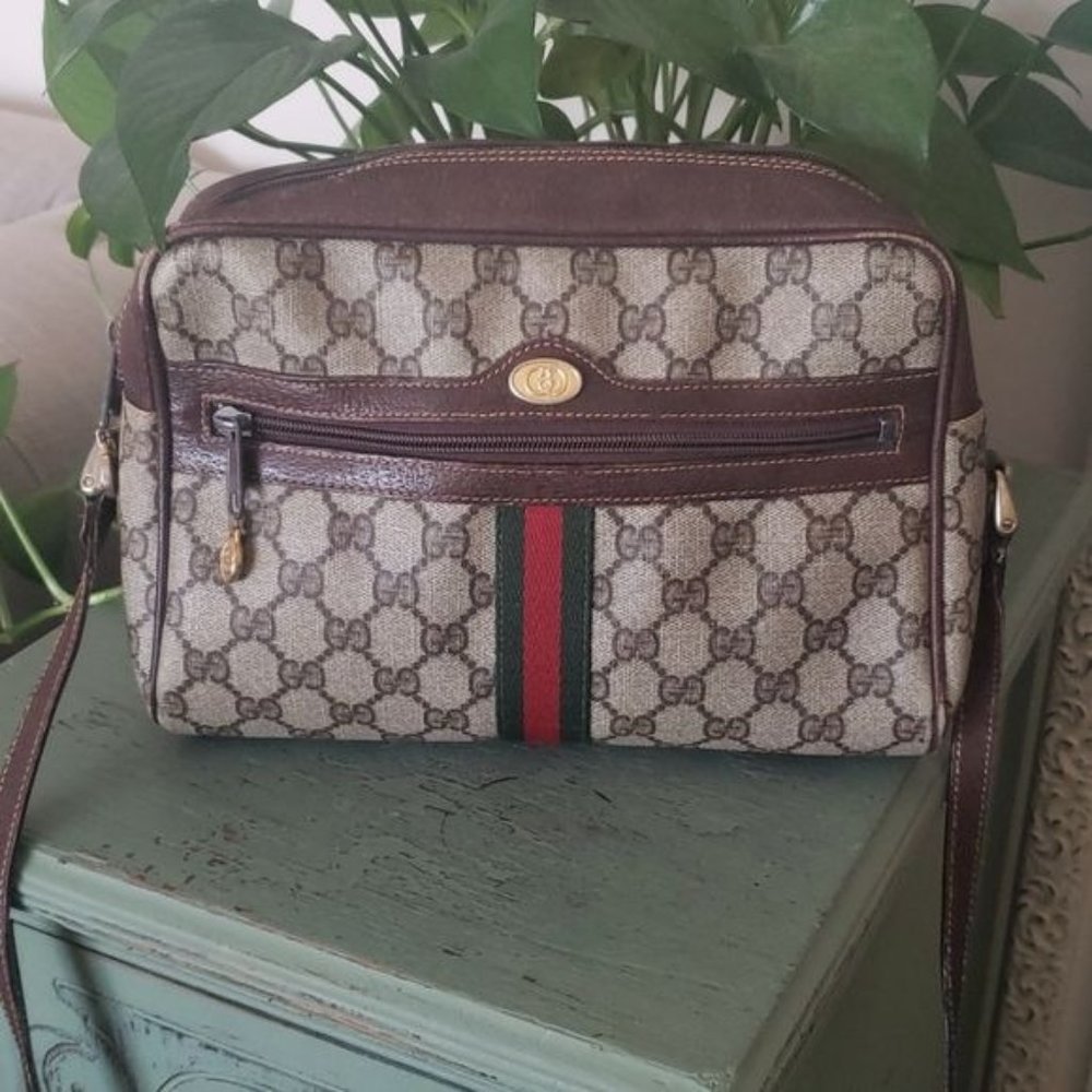 Vintage Gucci Sherry Monogram Ophidia Supreme Camera Crossbody Bag